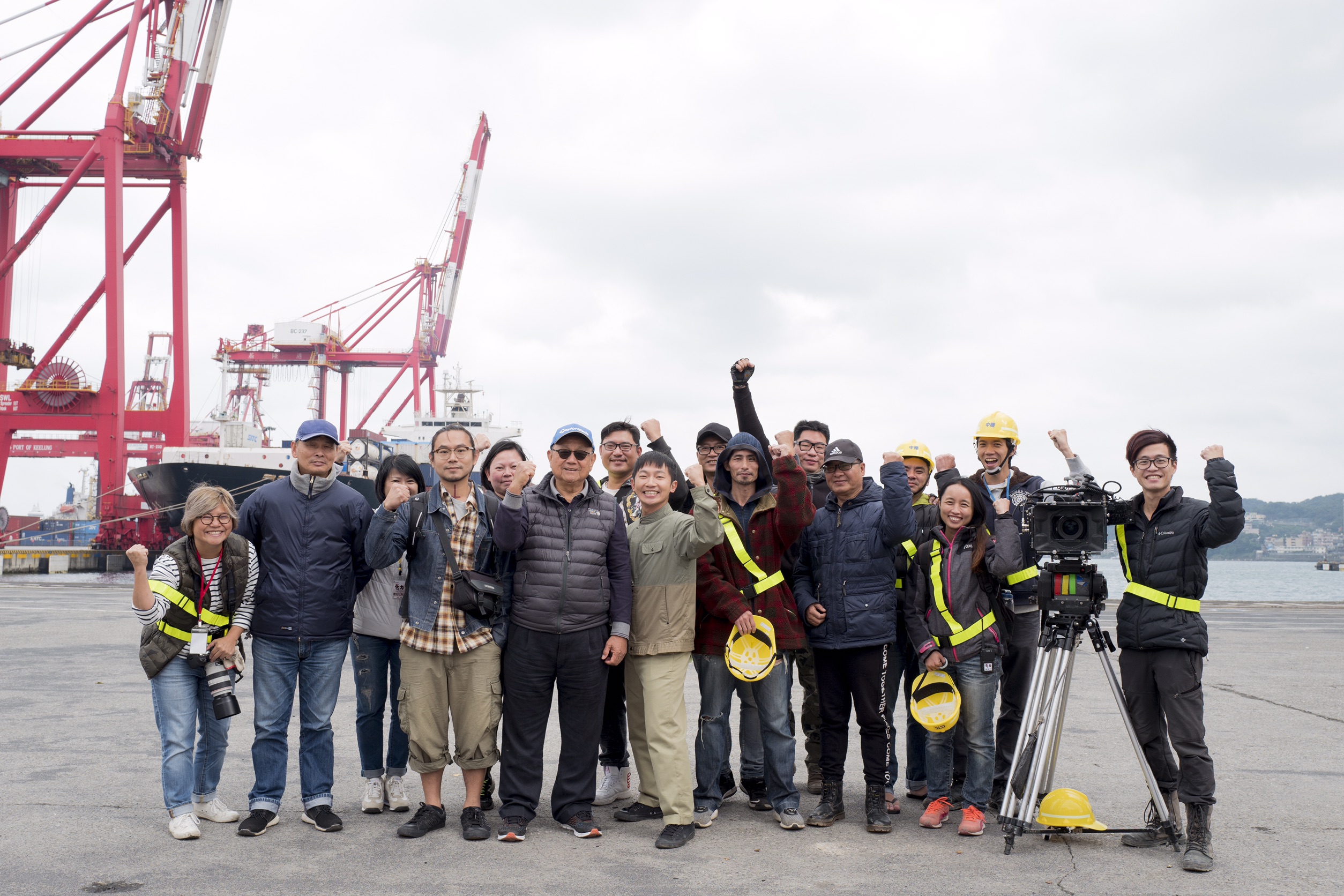 公視《苦力》經過6個月拍攝，在4日殺青（公視提供）